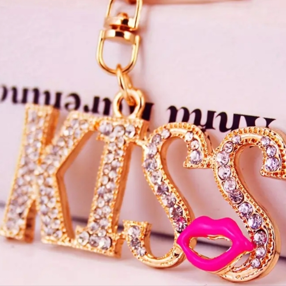 Rhinestone Kiss Lips - Picture 4 of 4